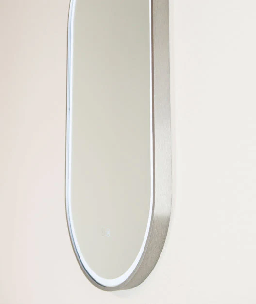 Remer Gatsby 450mm LED Mirror with Demister - Image 6